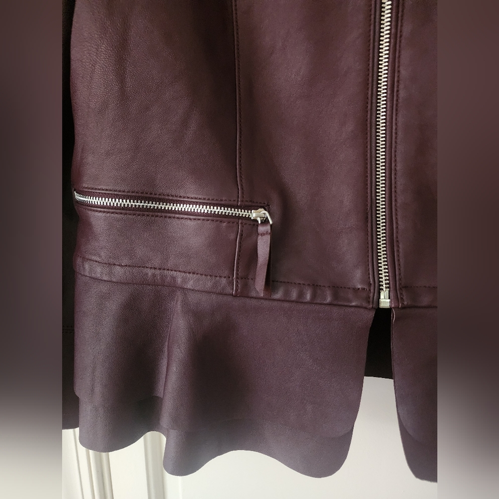 White House Black Market Deep Purple Leather Jacket Pit To Pit 21".New No Tag. - Picture 5 of 10